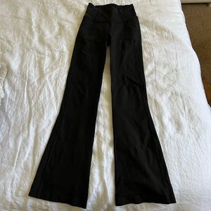 Lululemon groove pant flare 32 inch size 2